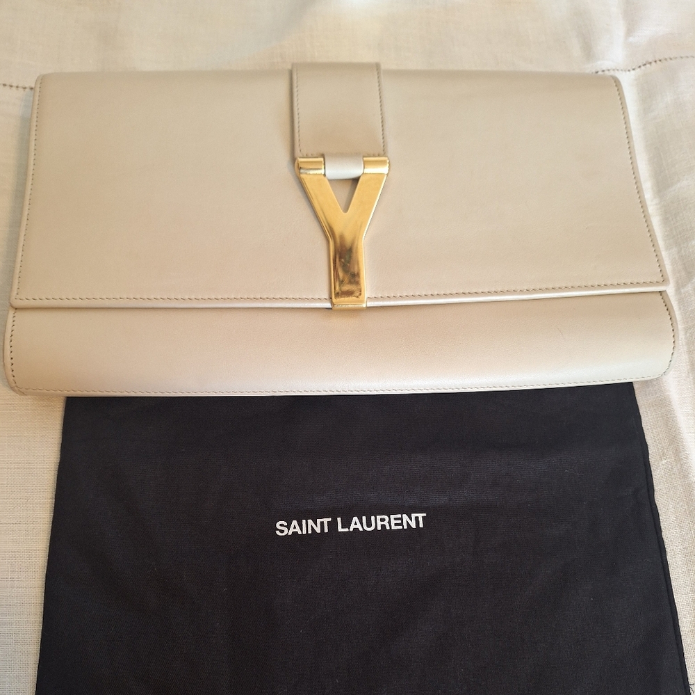 Yves Saint Laurent Ligne Clutch